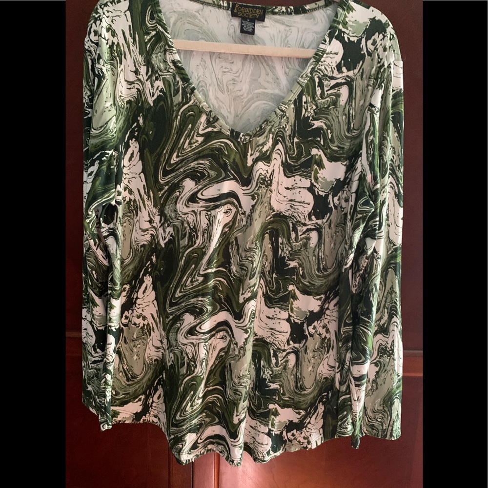 Forbidden Society women’s green and white swirl shirt